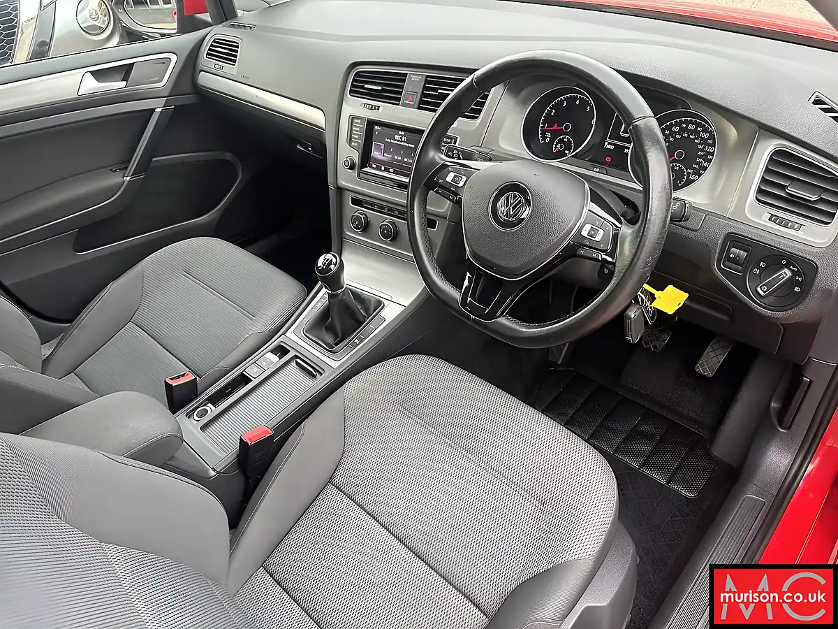 Used 2014 Volkswagen Golf Match Red - Interior and Exterior details 13