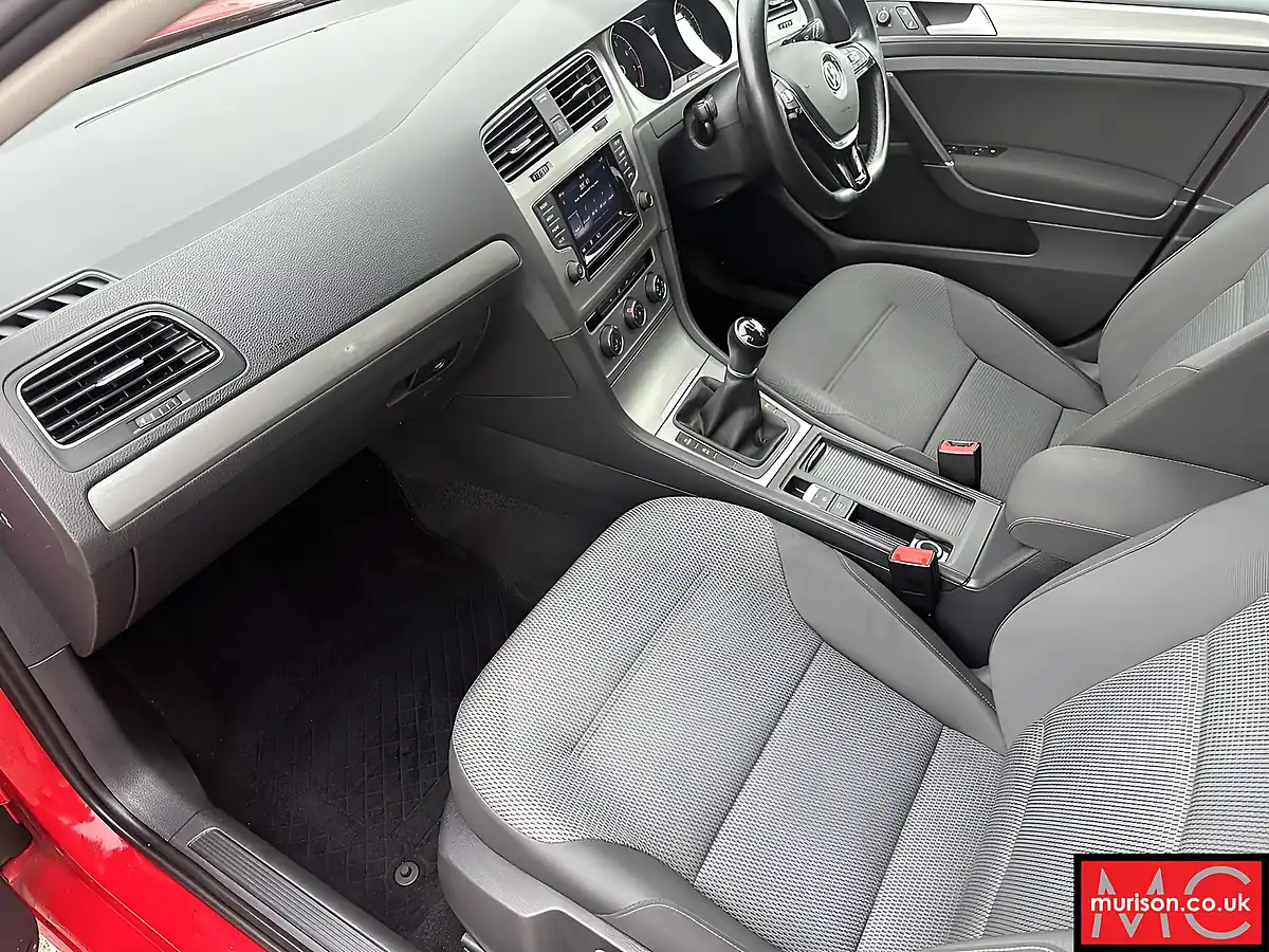 Used 2014 Volkswagen Golf Match Red - Interior and Exterior details 14