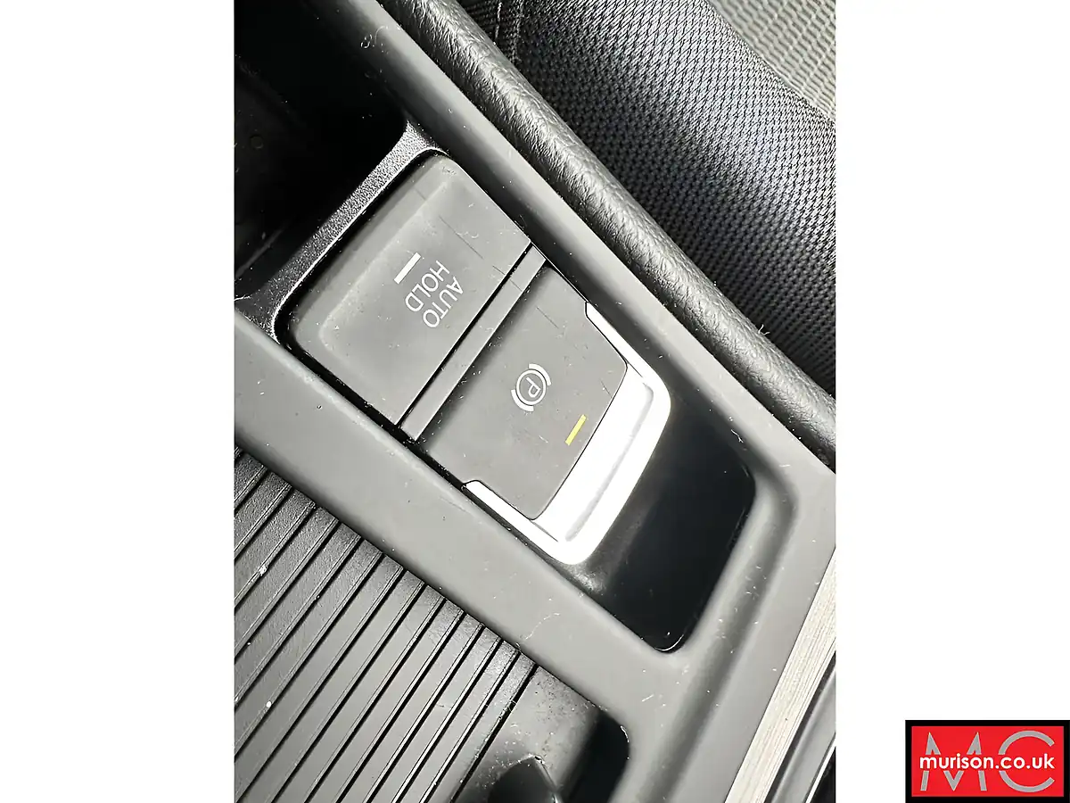 Used 2014 Volkswagen Golf Match Red - Interior and Exterior details 18