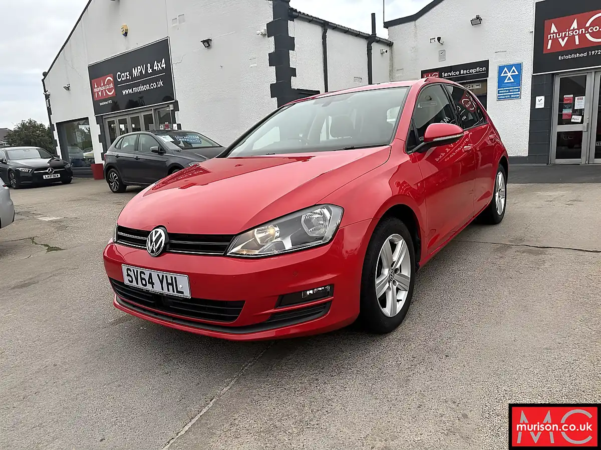 Used 2014 Volkswagen Golf Match Red - Interior and Exterior details 5