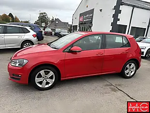 Used 2014 Volkswagen Golf Match Red - Interior and Exterior details 8