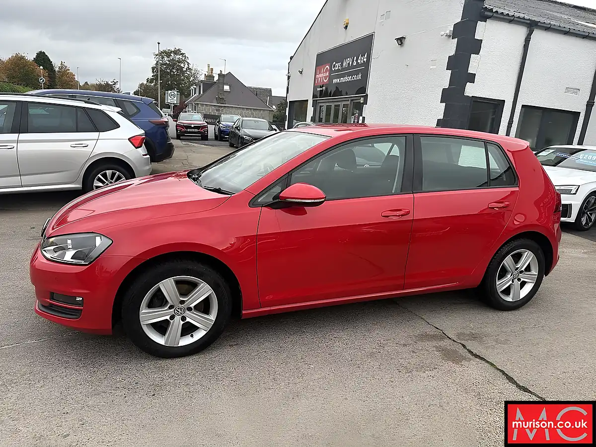 Used 2014 Volkswagen Golf Match Red - Interior and Exterior details 8