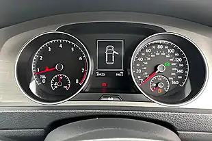 Used 2014 Volkswagen Golf Match White - Interior and Exterior details 14