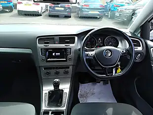 Used 2014 Volkswagen Golf Match White - Interior and Exterior details 17