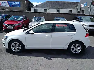 Used 2014 Volkswagen Golf Match White - Interior and Exterior details 3