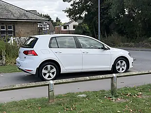 Used 2014 Volkswagen Golf Match White - Interior and Exterior details 6