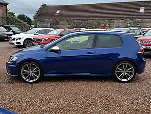 Used 2014 Volkswagen Golf R Lapiz Blue Metallic - Interior and Exterior details 14