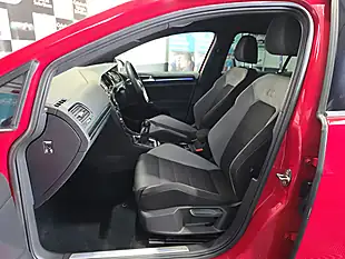 Used 2014 Volkswagen Golf R Red - Interior and Exterior details 12