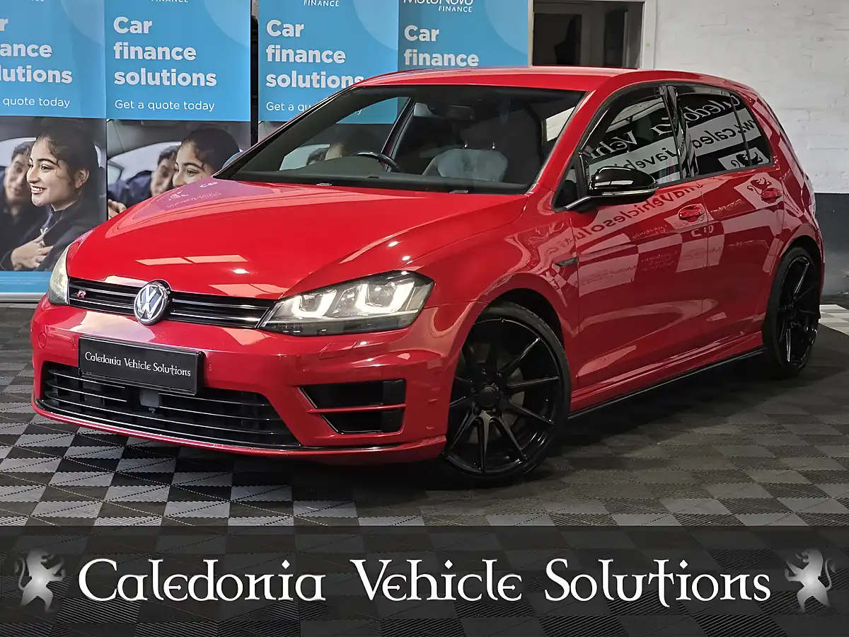 Used 2014 Volkswagen Golf R Red - Interior and Exterior details 2