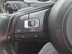 Used 2014 Volkswagen Golf R White - Interior and Exterior details 13