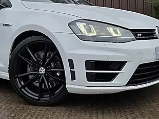 Used 2014 Volkswagen Golf R White - Interior and Exterior details 2