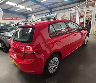 Used 2014 Volkswagen Golf S Red - Interior and Exterior details 9