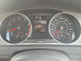 Used 2014 Volkswagen Golf S Silver - Interior and Exterior details 7