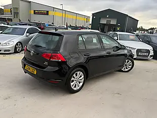 Used 2014 Volkswagen Golf Se Black - Interior and Exterior details 10