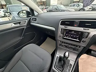 Used 2014 Volkswagen Golf Se Black - Interior and Exterior details 11