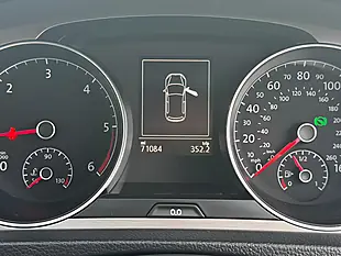 Used 2014 Volkswagen Golf Se Black - Interior and Exterior details 17
