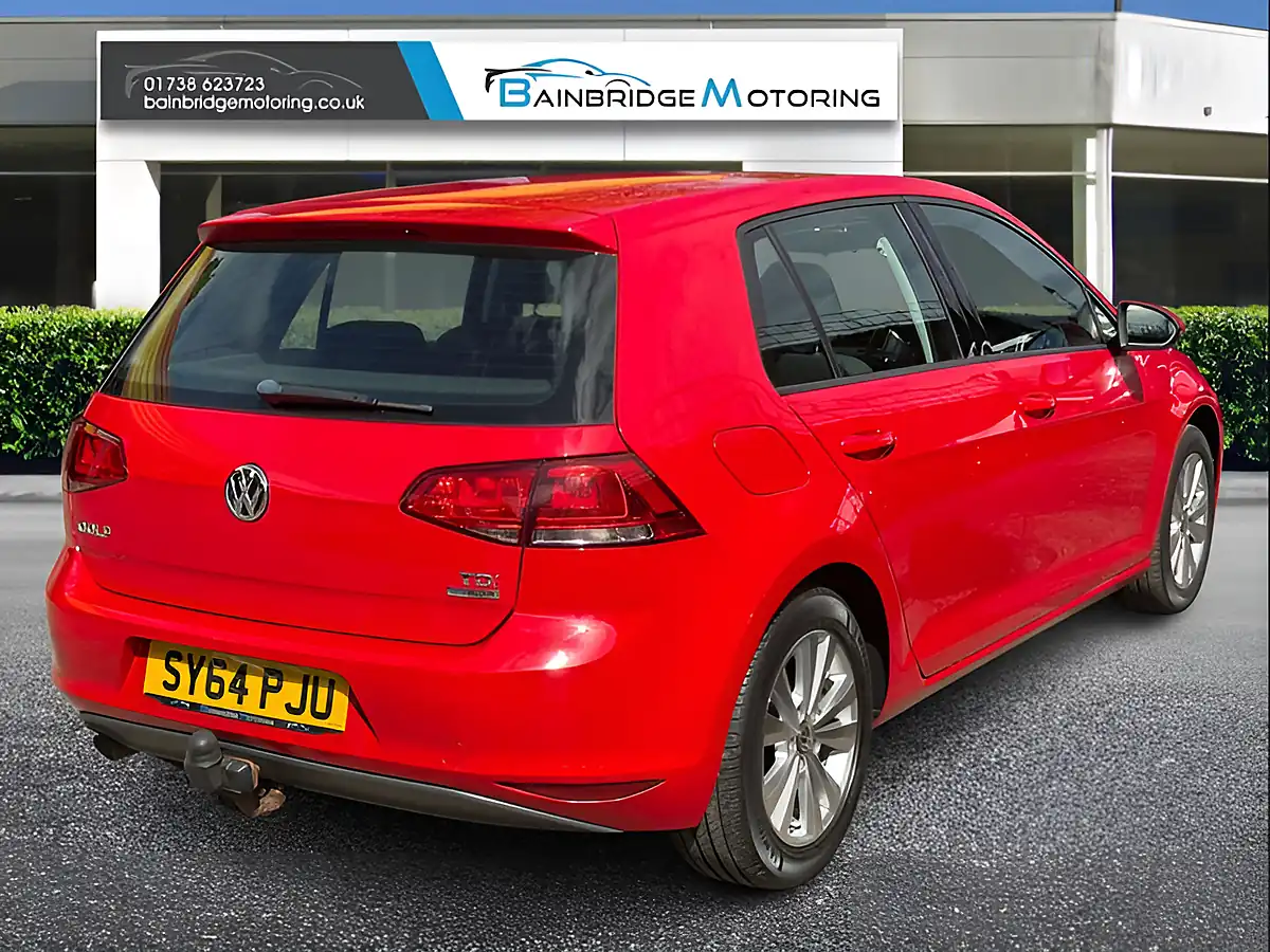 Used 2014 Volkswagen Golf Se Bluemotion Technology Red - Interior and Exterior details 3