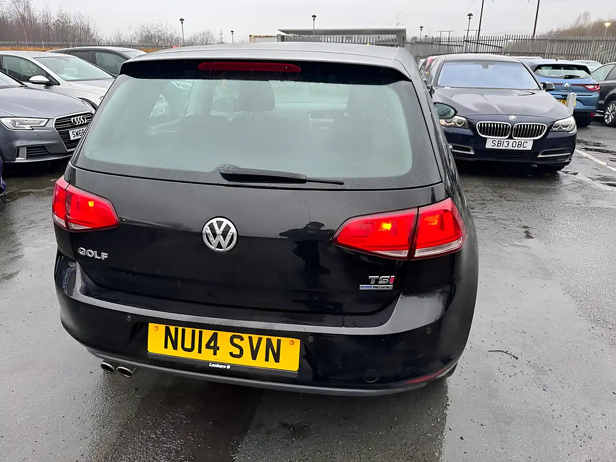Used 2014 Volkswagen Golf Se Edition Black - Interior and Exterior details 16