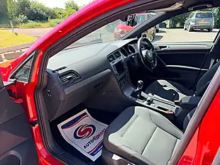 Used 2014 Volkswagen Golf Se Red - Interior and Exterior details 14