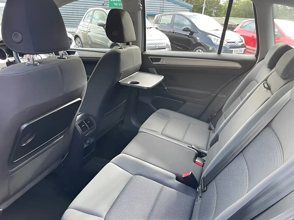 Used 2014 Volkswagen Golf Sv Se Grey - Interior and Exterior details 12