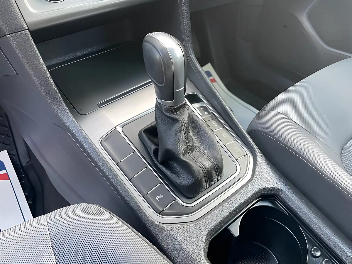 Used 2014 Volkswagen Golf Sv Se Grey - Interior and Exterior details 14