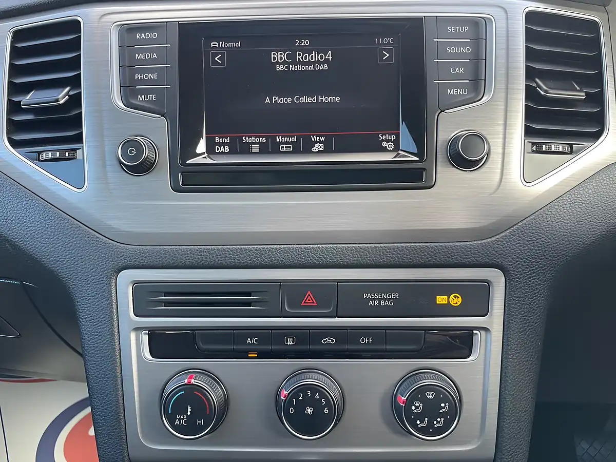 Used 2014 Volkswagen Golf Sv Se Grey - Interior and Exterior details 15