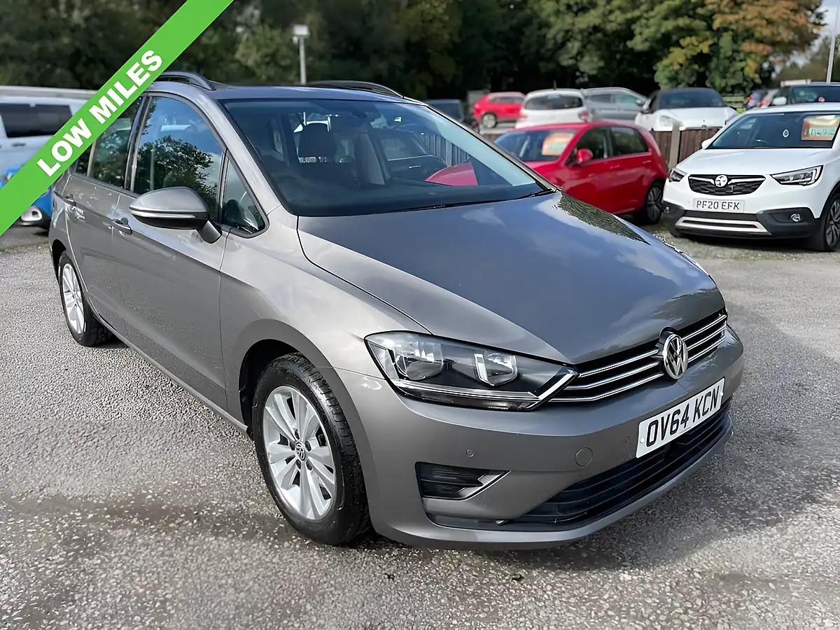 Used 2014 Volkswagen Golf Sv Se Grey - Interior and Exterior details 3