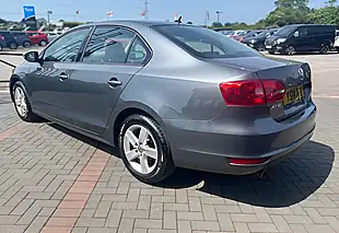 Used 2014 Volkswagen Jetta Se Platinum Grey Metallic - Interior and Exterior details 10