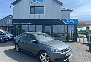 Used 2014 Volkswagen Jetta Se Platinum Grey Metallic - Interior and Exterior details 2