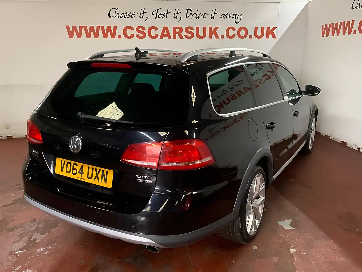 Used 2014 Volkswagen Passat Alltrack Black - Interior and Exterior details 2