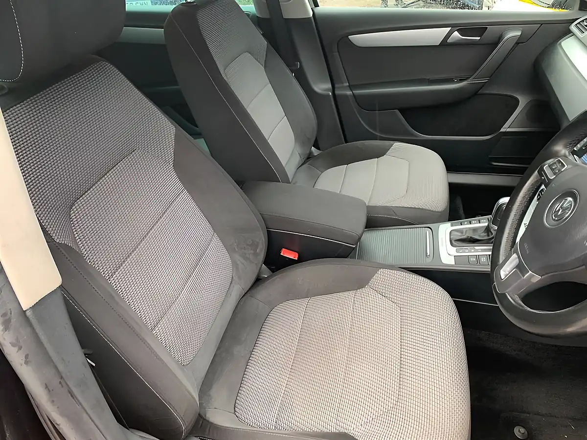 Used 2014 Volkswagen Passat Alltrack Black - Interior and Exterior details 3