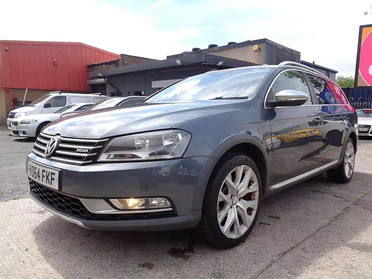 Used 2014 Volkswagen Passat Alltrack Grey - Interior and Exterior details 8