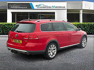 Used 2014 Volkswagen Passat Alltrack Red - Interior and Exterior details 3