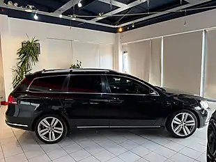 Used 2014 Volkswagen Passat Executive Style Black - Interior and Exterior details 10