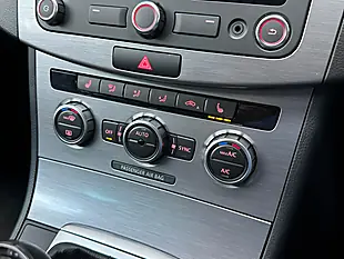 Used 2014 Volkswagen Passat Executive Style Black - Interior and Exterior details 14