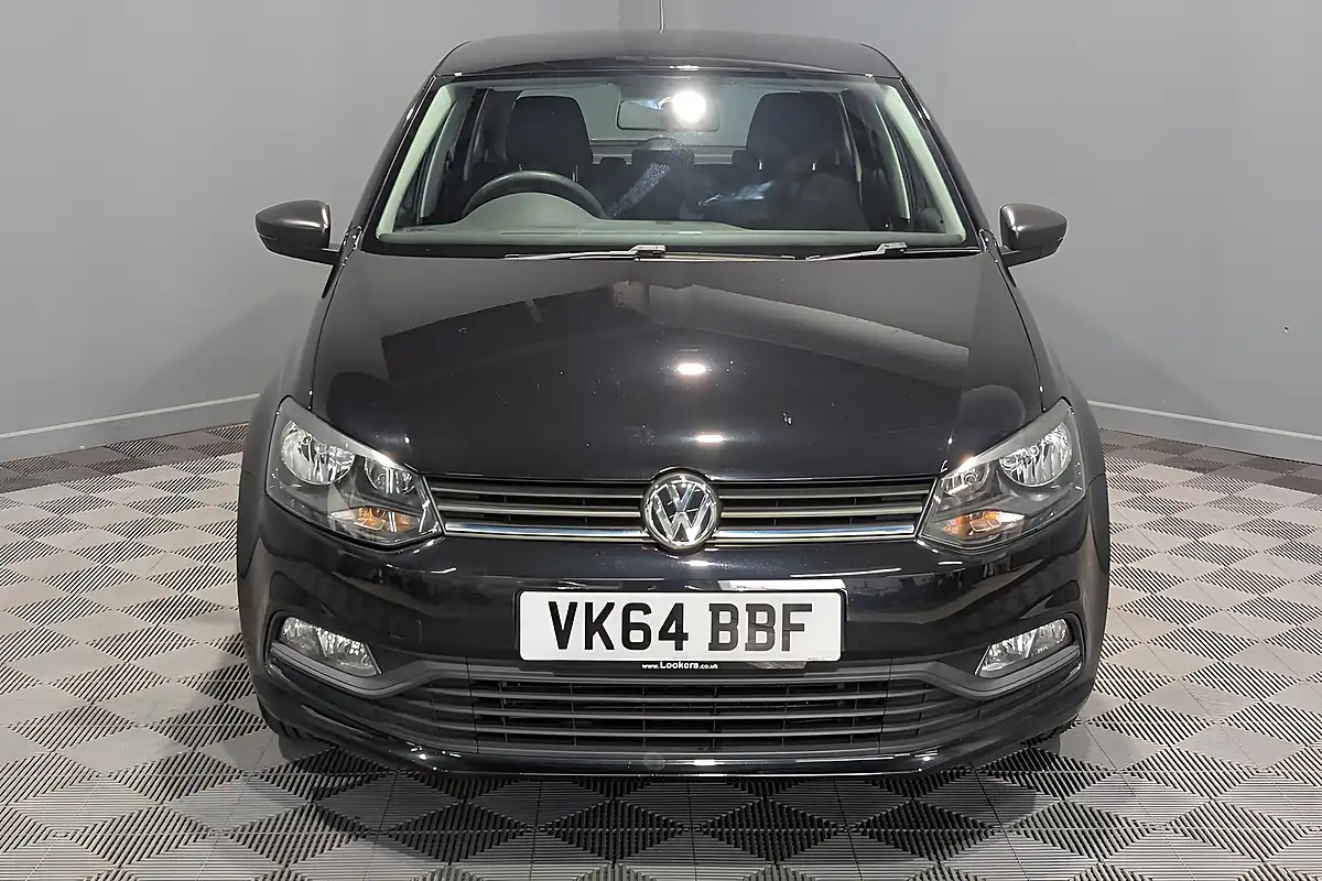 Used 2014 Volkswagen Polo Bluemotion Tech S Black - Interior and Exterior details 4