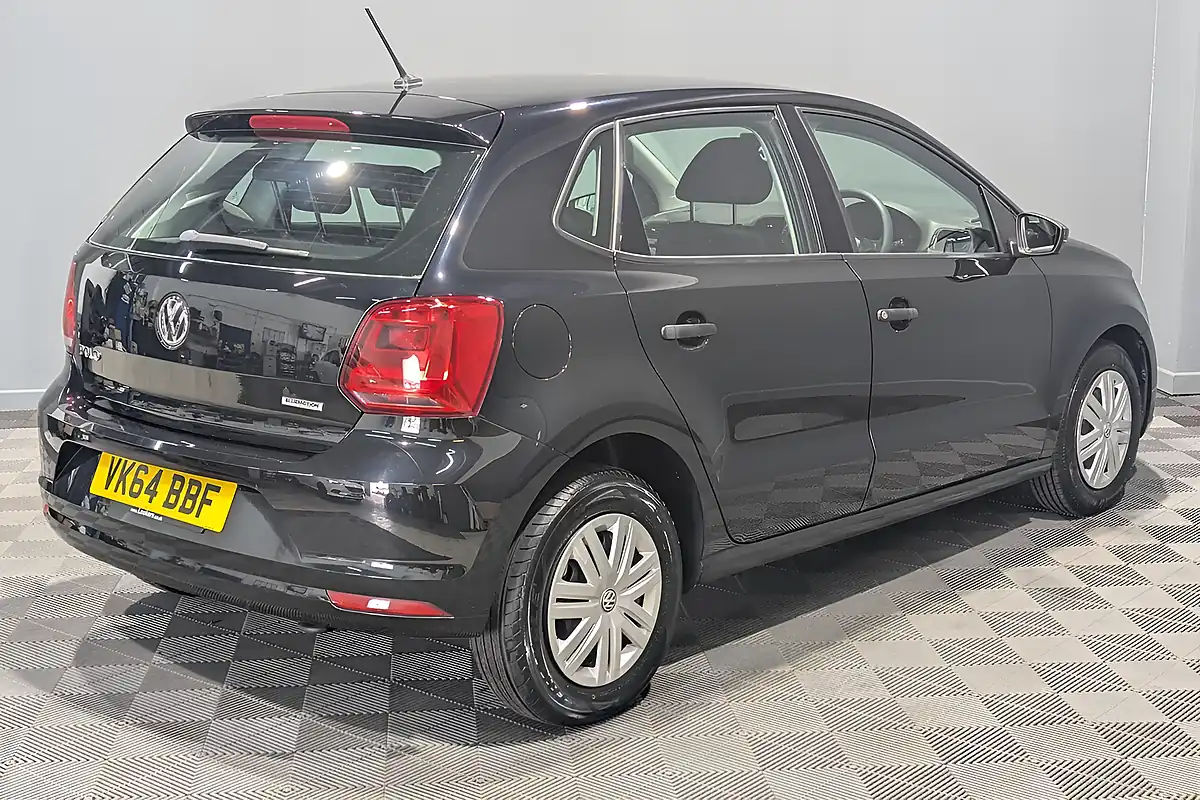 Used 2014 Volkswagen Polo Bluemotion Tech S Black - Interior and Exterior details 6