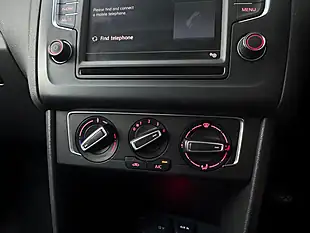 Used 2014 Volkswagen Polo Bluemotion Tech Se Black - Interior and Exterior details 13