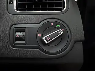 Used 2014 Volkswagen Polo Bluemotion Tech Se Black - Interior and Exterior details 16