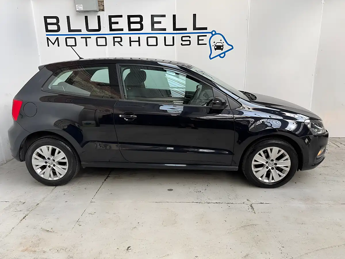 Used 2014 Volkswagen Polo Bluemotion Tech Se Black - Interior and Exterior details 8