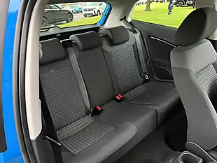 Used 2014 Volkswagen Polo Bluemotion Tech Se Blue - Interior and Exterior details 11