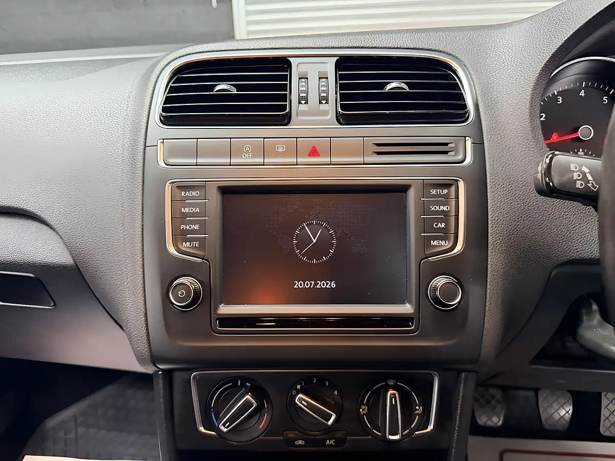 Used 2014 Volkswagen Polo Bluemotion Tech Se Red - Interior and Exterior details 18
