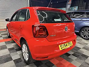 Used 2014 Volkswagen Polo Bluemotion Tech Se Red - Interior and Exterior details 4