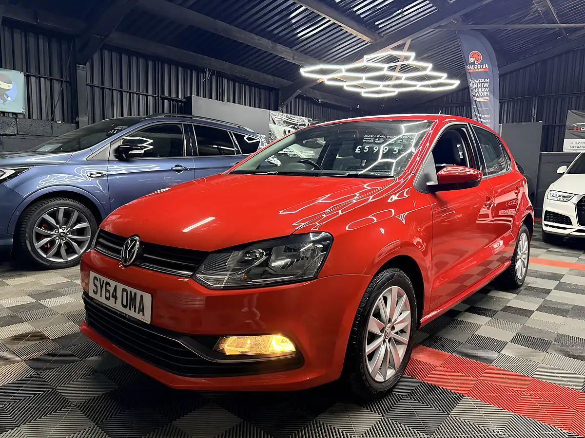 Used 2014 Volkswagen Polo Bluemotion Tech Se Red - Interior and Exterior details 9