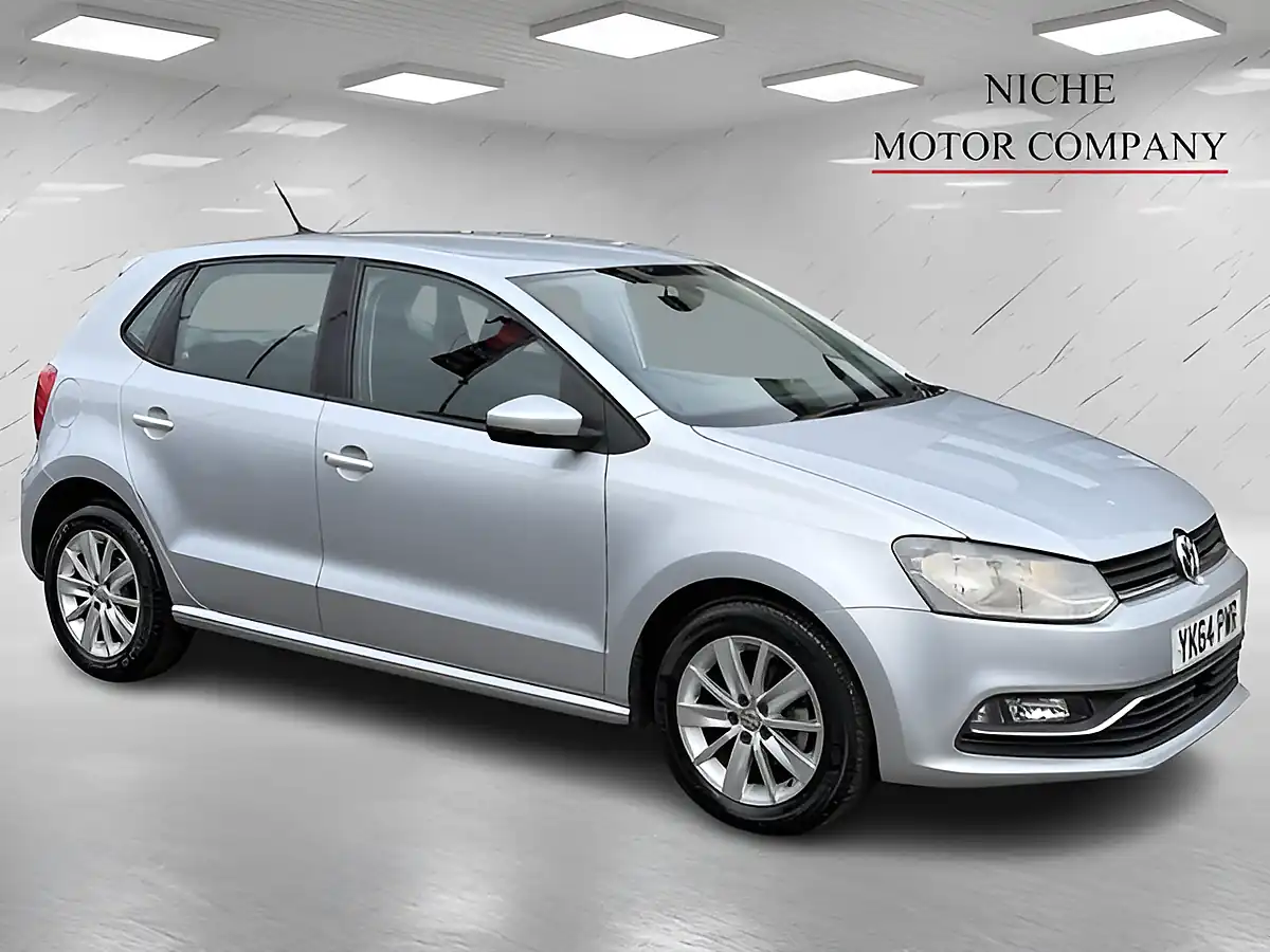 Used 2014 Volkswagen Polo Bluemotion Tech Se Silver - Interior and Exterior details 15