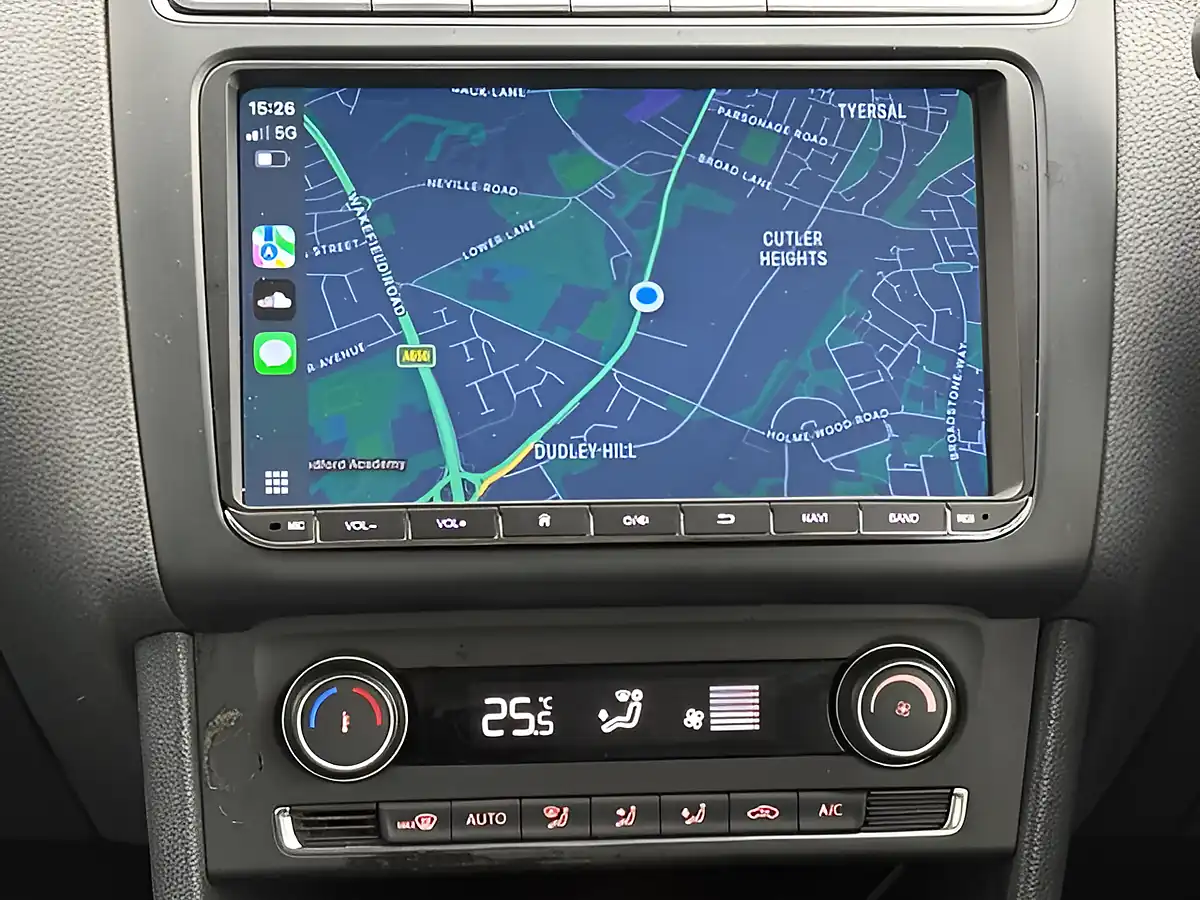 Used 2014 Volkswagen Polo Bluemotion Tech Se Silver - Interior and Exterior details 18