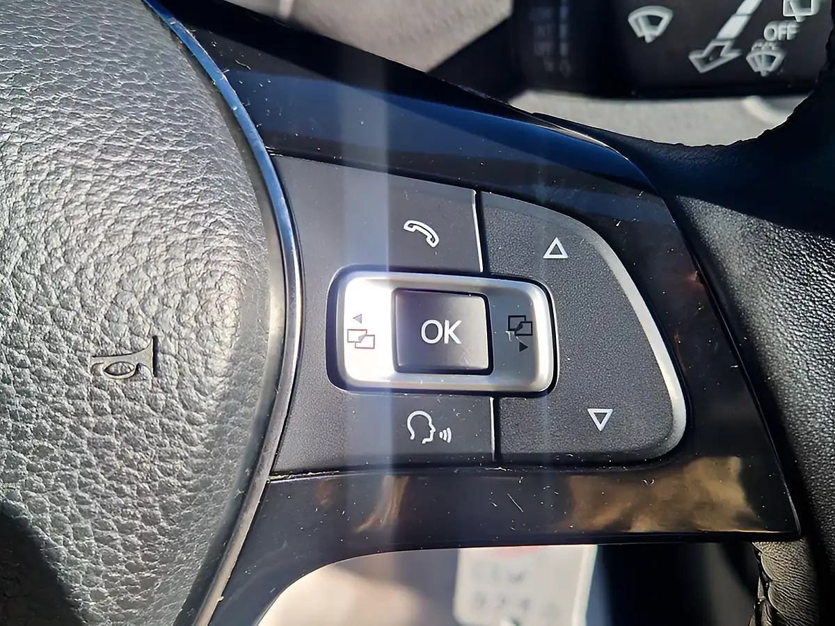 Used 2014 Volkswagen Polo Bluemotion Tech Se White - Interior and Exterior details 20