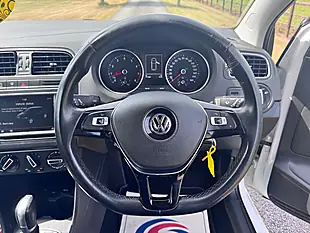 Used 2014 Volkswagen Polo Bluemotion Tech Se White - Interior and Exterior details 10