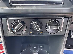 Used 2014 Volkswagen Polo Bluemotion Tech Se White - Interior and Exterior details 12