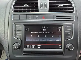 Used 2014 Volkswagen Polo Bluemotion Tech Se White - Interior and Exterior details 11